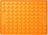 Collory Silikónová forma na pamlsky Medium Srdiečka - oranžová
